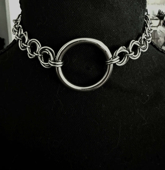 Mobius O-Ring Necklace